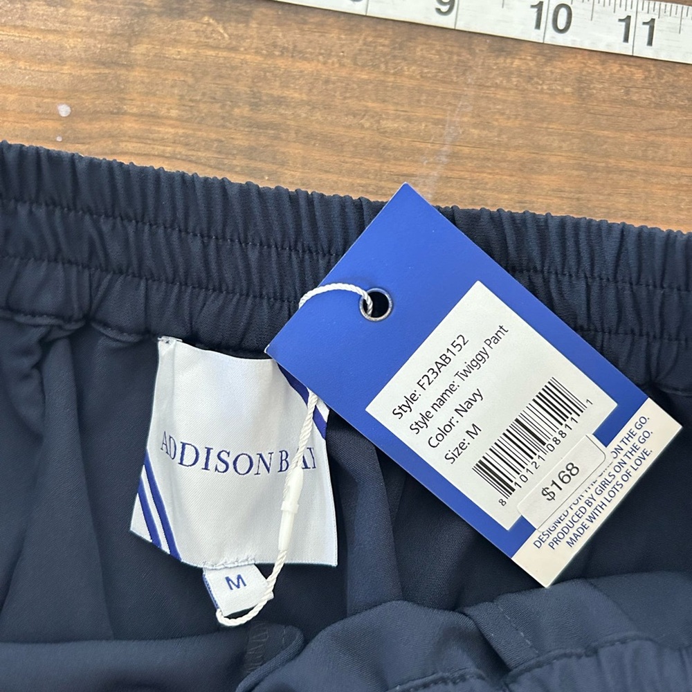 Addison Bay   Active Crepe Twiggy Pant Versatile Navy Medium NWT - Picture 8 of 10